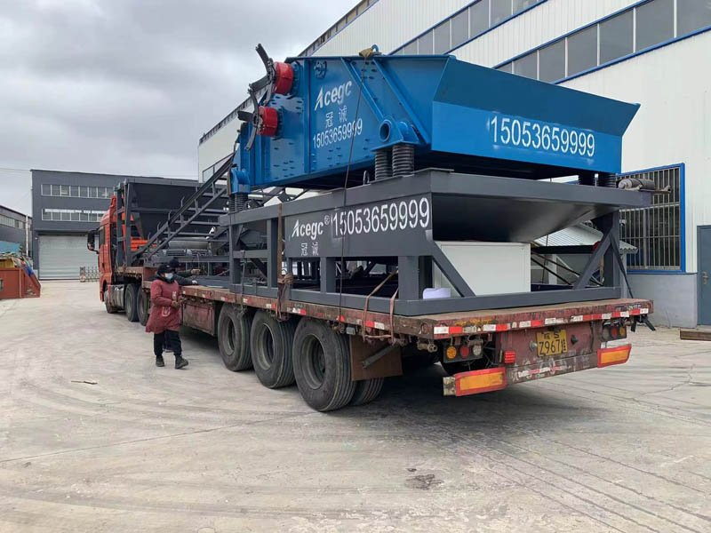 石英砂生產(chǎn)線發(fā)貨現(xiàn)場(chǎng)