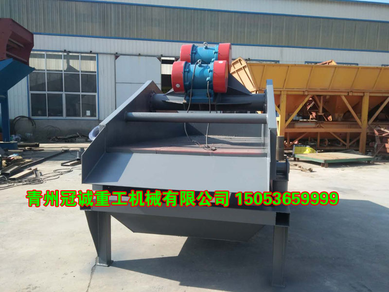 石英砂直線振動(dòng)分級(jí)篩